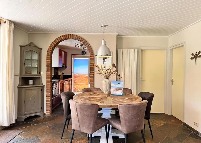 Feriehus In Texel Near & Forest