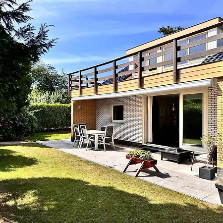 In Texel Near & Forest Semesterbostad De Koog (Texel)